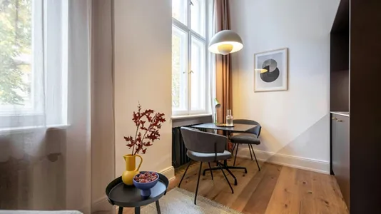 Apartments in Berlin Charlottenburg-Wilmersdorf - photo 8