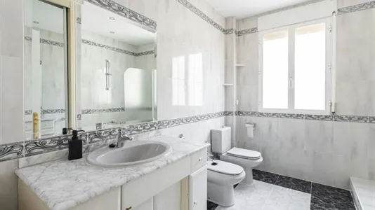 Rooms in Madrid Retiro - photo 6