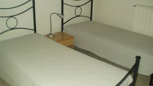 Rooms in Florence - photo 1
