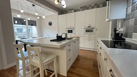 Rooms in Bilbao - photo 10