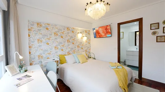 Rooms in Bilbao - photo 4