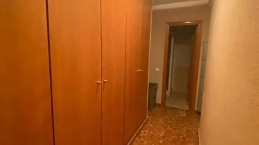 Rooms in Valencia Extramurs - photo 3