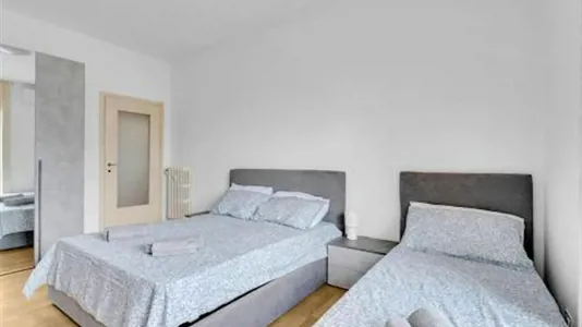 Houses in Milano Zona 2 - Stazione Centrale, Gorla, Turro, Greco, Crescenzago - photo 3