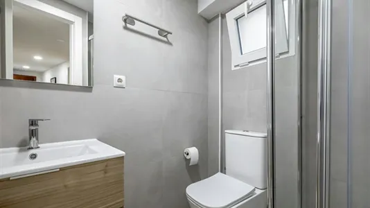 Rooms in el Camí de Vera - photo 9