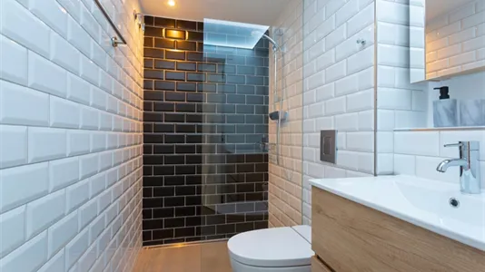 Apartments in Barcelona Eixample - photo 10