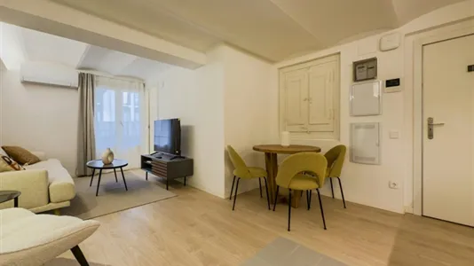 Apartments in Barcelona Sants-Montjuïc - photo 7