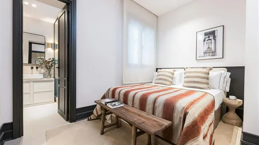 Apartments in Madrid Centro - photo 8