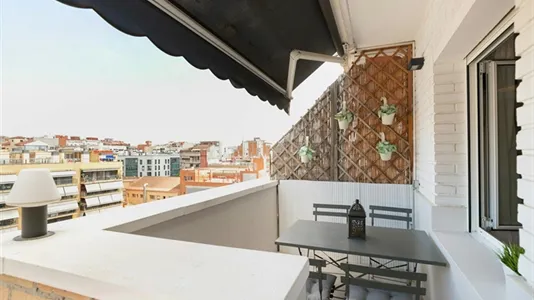 Apartments in Barcelona Eixample - photo 6