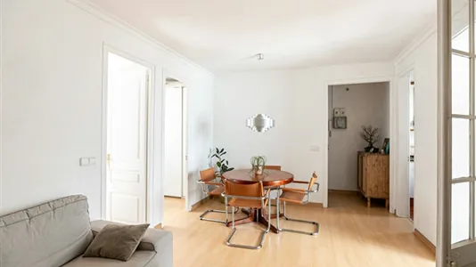 Apartments in Barcelona Eixample - photo 4