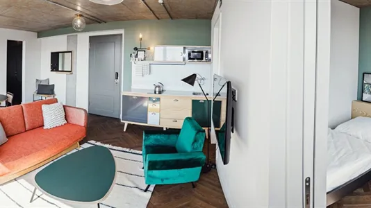 Apartments in Berlin Mitte - photo 4