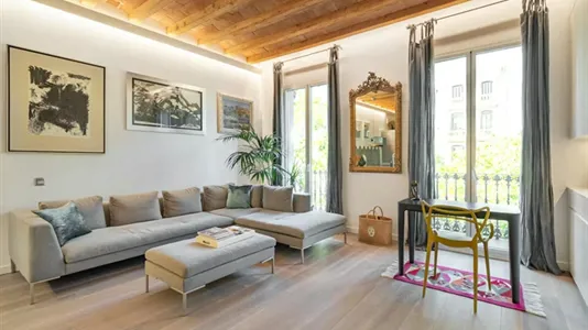 Apartments in Barcelona Eixample - photo 1
