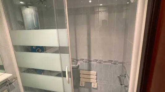 Rooms in Bilbao - photo 5