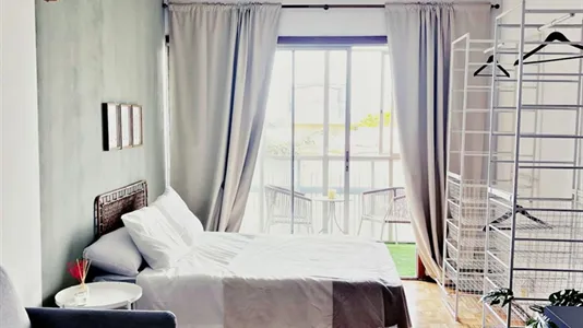 Rooms in Madrid Moncloa-Aravaca - photo 1