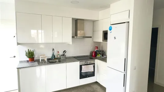 Rooms in Barcelona Ciutat Vella - photo 5