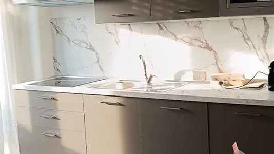 Apartments in Milano Zona 4 - Vittoria, Forlanini - photo 2