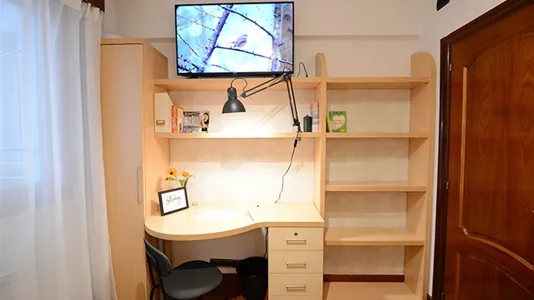 Rooms in Bilbao - photo 8