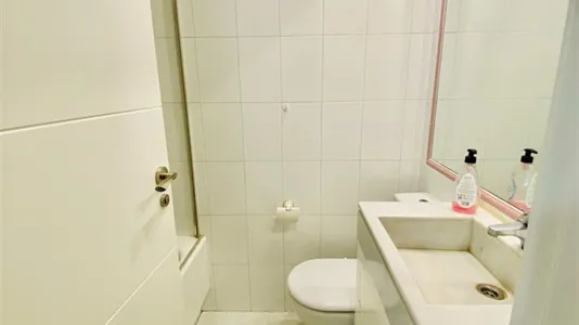 Rooms in Madrid Salamanca - photo 10