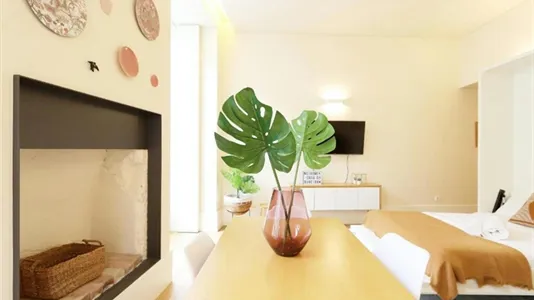 Apartments in Location is not specified - photo 9