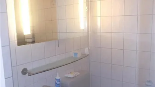 Apartments in Dusseldorf - photo 9