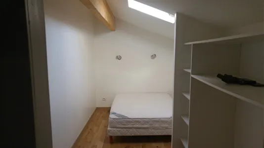 Apartments in Lyon - photo 4