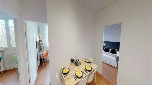 Rooms in Paris 17ème arrondissement - photo 7