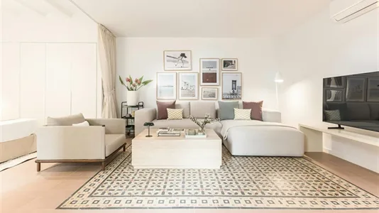 Apartments in Barcelona Ciutat Vella - photo 4