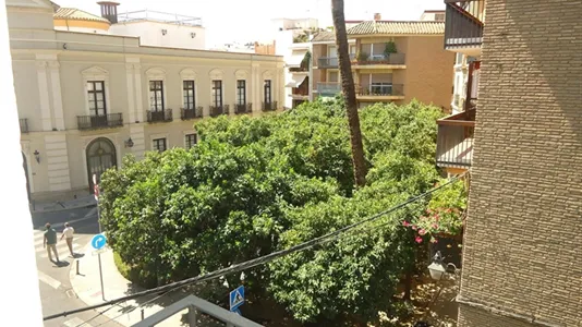 Rooms in Córdoba - photo 8