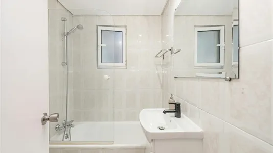 Rooms in Madrid Retiro - photo 8