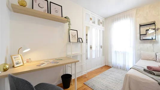 Rooms in Bilbao - photo 4