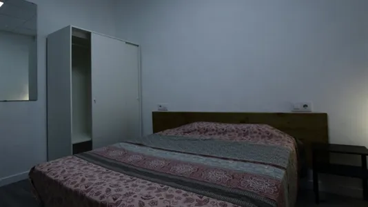 Rooms in Terrassa - photo 3