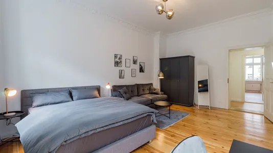 Apartments in Berlin Pankow - photo 4