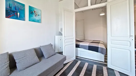 Apartments in Barcelona Eixample - photo 5