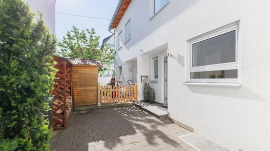 Houses in Esslingen - photo 4