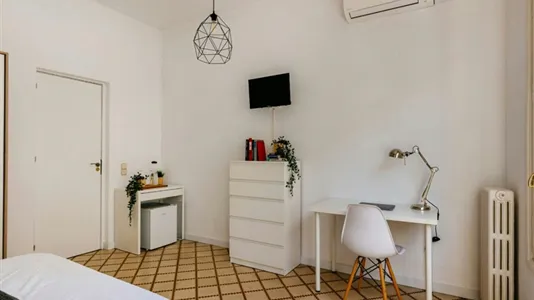 Rooms in Barcelona Sarrià-St. Gervasi - photo 9