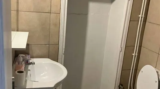 Rooms in Patras - photo 9