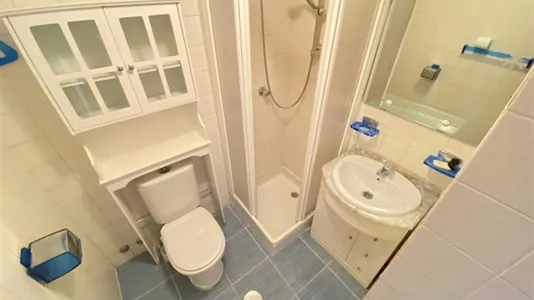 Rooms in Madrid Usera - photo 9