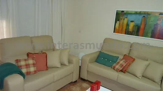 Rooms in Córdoba - photo 7