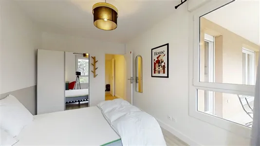 Rooms in Lyon - photo 2
