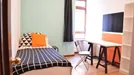 Room for rent, Cagliari, Sardegna, &lt;span class=&quot;blurred street&quot; onclick=&quot;ProcessAdRequest(7736272)&quot;&gt;&lt;span class=&quot;hint&quot;&gt;See streetname&lt;/span&gt;[xxxxxxxxxxxxx]&lt;/span&gt;
