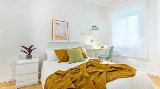 Rooms in Madrid Salamanca - photo 2