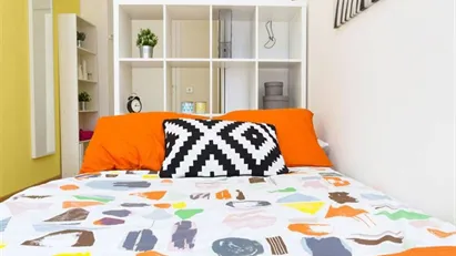 Room for rent in Milano Zona 1 - Centro storico, Milan