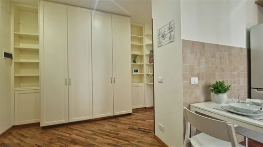 Rooms in Roma Municipio II – Parioli/Nomentano - photo 7