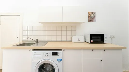 Rooms in Berlin Friedrichshain-Kreuzberg - photo 8
