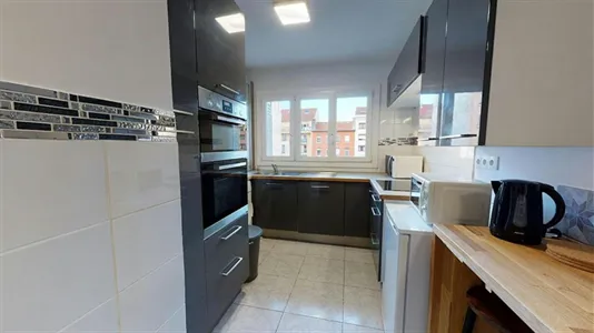 Rooms in Lyon - photo 7