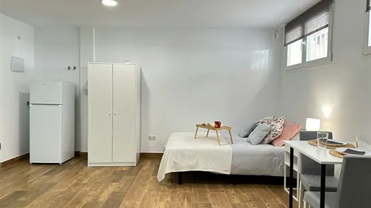 Apartments in Madrid Carabanchel - photo 3