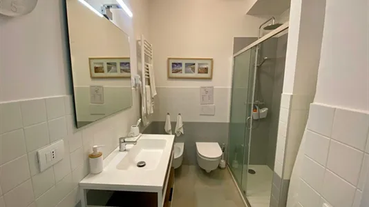 Apartments in Milano Zona 8 - Fiera, Gallaratese, Quarto Oggiaro - photo 9