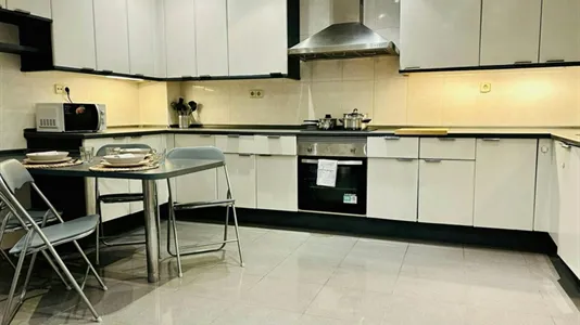 Rooms in Barcelona Sarrià-St. Gervasi - photo 4