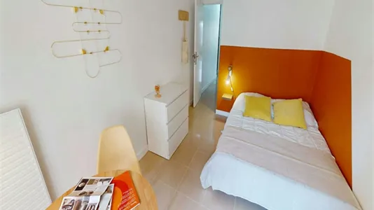 Rooms in Paris 19ème arrondissement - photo 1