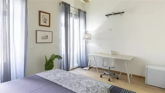 Rooms in Madrid Chamberí - photo 4