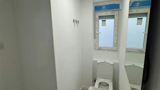 Rooms in Mislata - photo 9